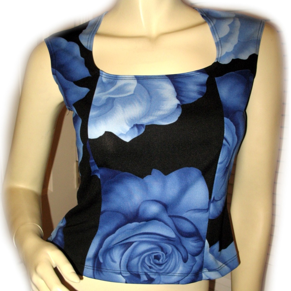 Vintage Y2K 90s Crop Top Tank Floral Rose/Roses Blue Made USA Cottagecore Femme